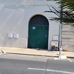 Spacieux Et Chic Sur Les Quais Avec Parking Apartment