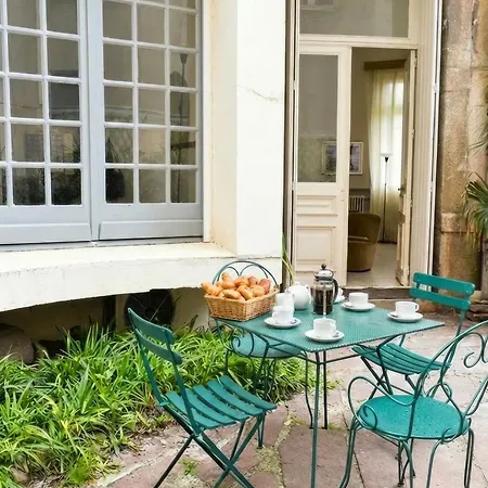 Appartamento Spacieux Et Chic Sur Les Quais Avec Parking *