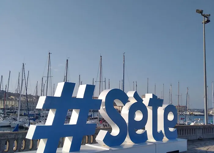 Appartamento Sur Quai Avec Extérieur Et Parking